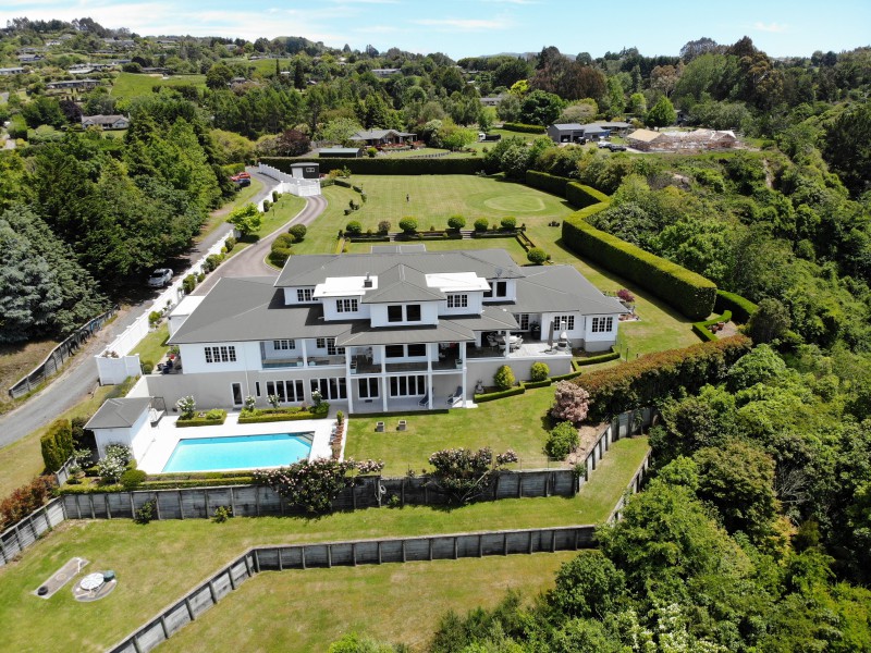 423 Gillespie Place, Acacia Bay, Taupo, 5 غرف, 0 حمامات