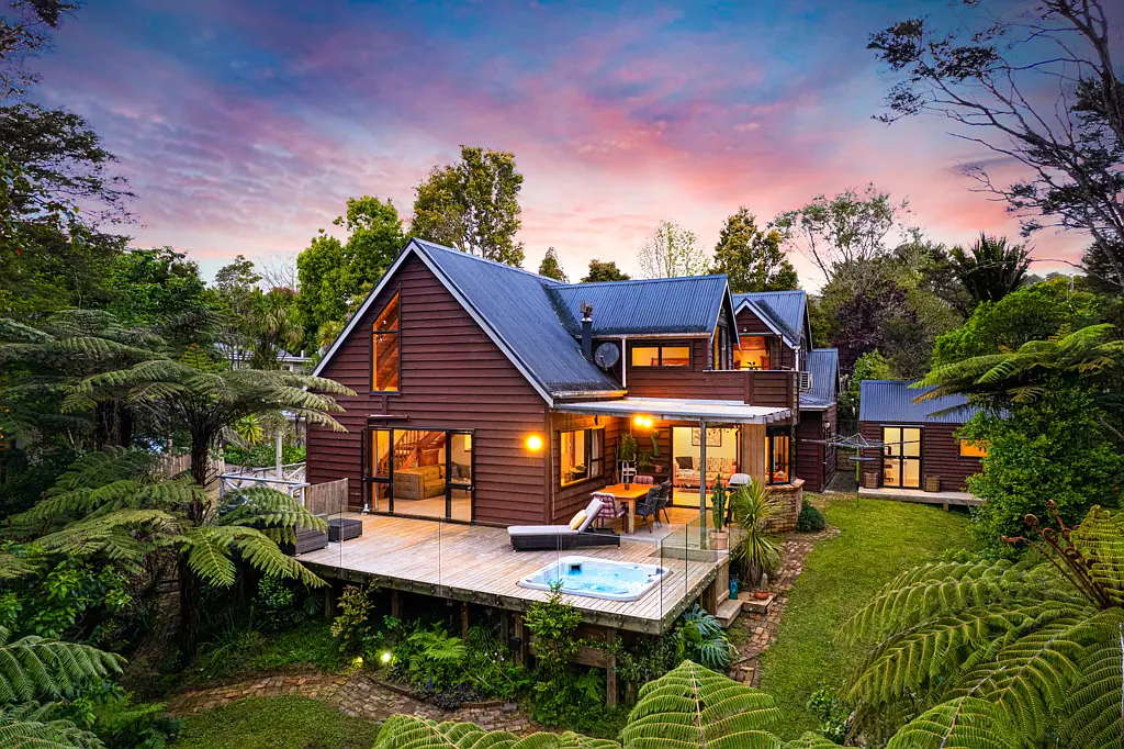 139 Atkinson Road, Titirangi, Waitakere City, Auckland