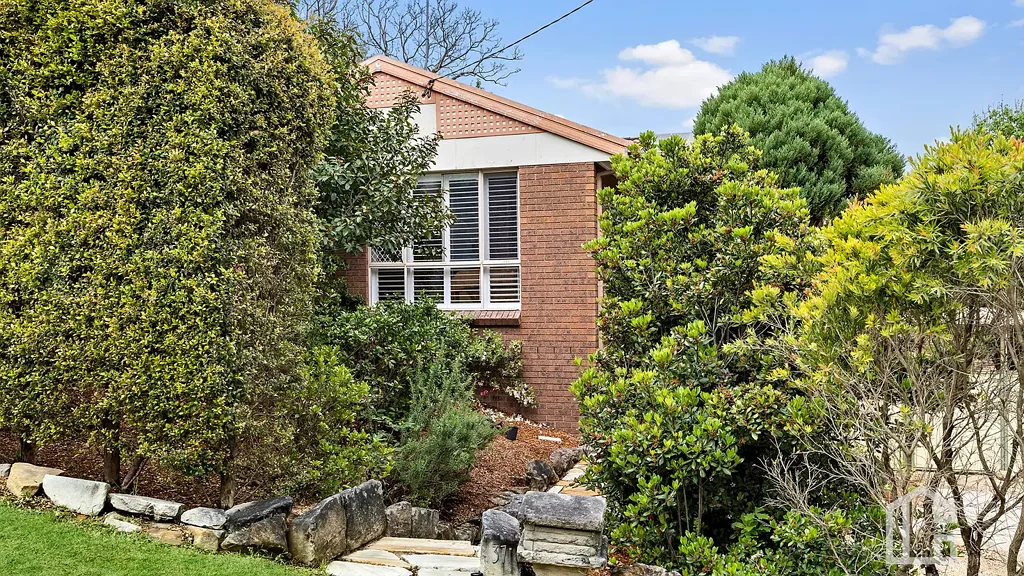 Hazelbrook 3 Bedroom Brick home offering convenient living, outdoor appeal and peaceful Blue Mountains lifestyle - VIP viewing Saturday 17th October, 1:00 - 1:20pm.