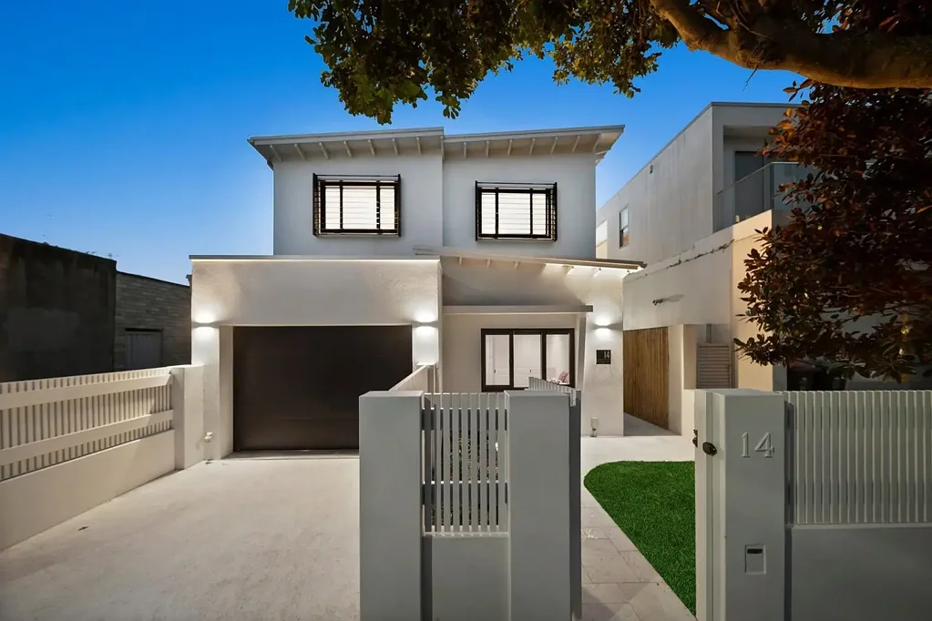 Kingsford 6部屋 A Statement of Space & Style in Central Kingsford