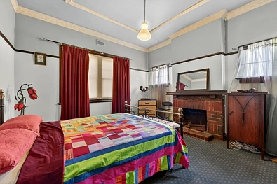 बेडरूम - 110 Eaglehawk Road, Ironbark, VIC 3550