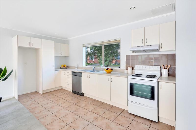 10 Gina Avenue, Ranui, Auckland - Waitakere, 3 ห้องนอน, 1 ห้องน้ำ