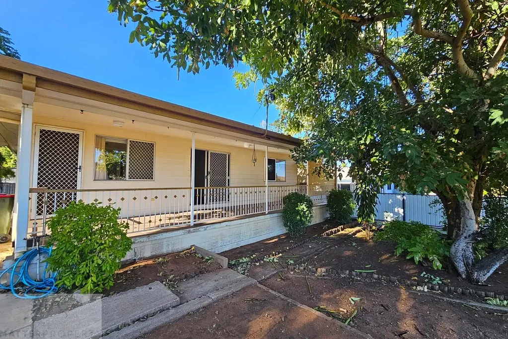 Must have home on Morris!
