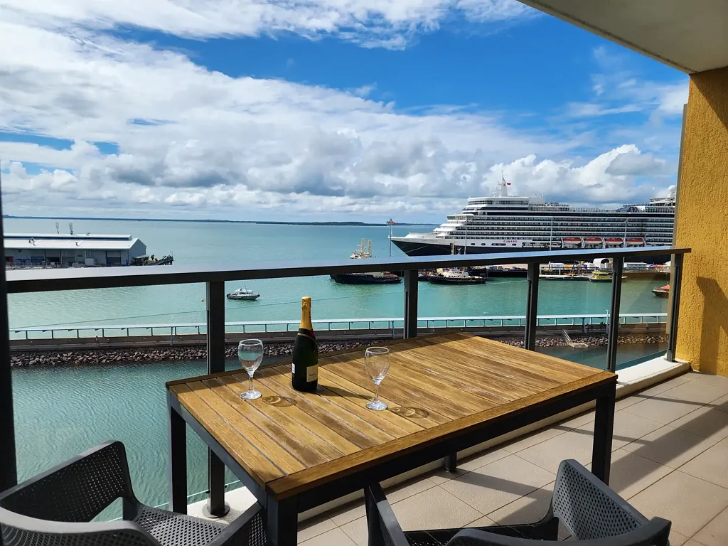 LOVE THE WATERFRONT LIFESTYLE