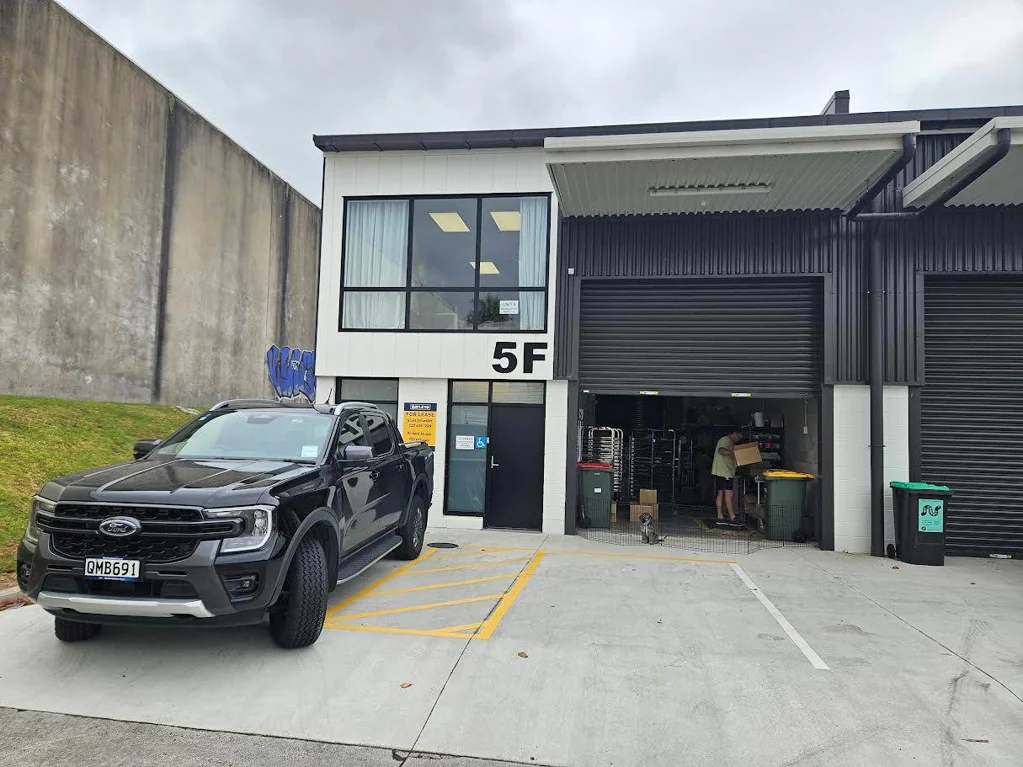 Rosedale NEAR NEW, FUNCTIONAL INDUSTRIAL UNIT