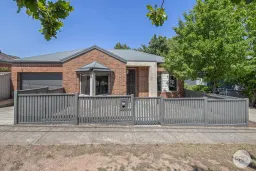 1/1124 Doveton St North, Ballarat North