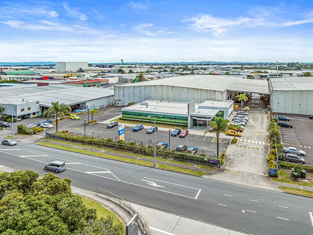 Wiri Large industrial on Kerrs Road