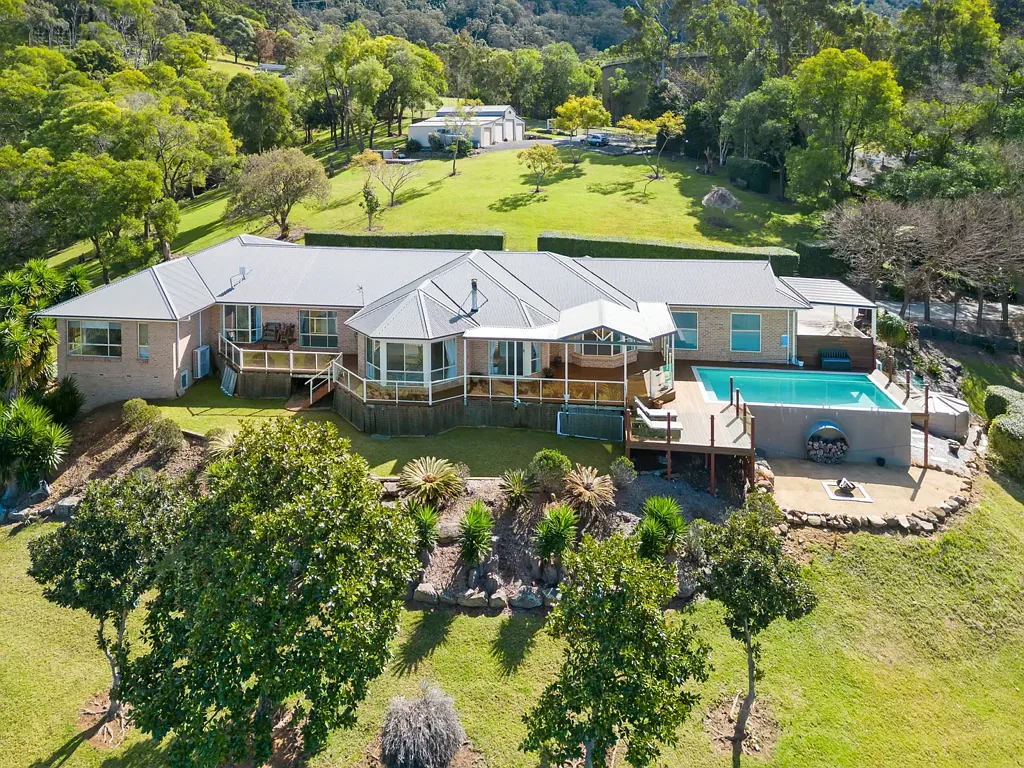 Wongawilli 6房  Luxury Acreage Lifestyle with Sweeping Illawarra Vistas