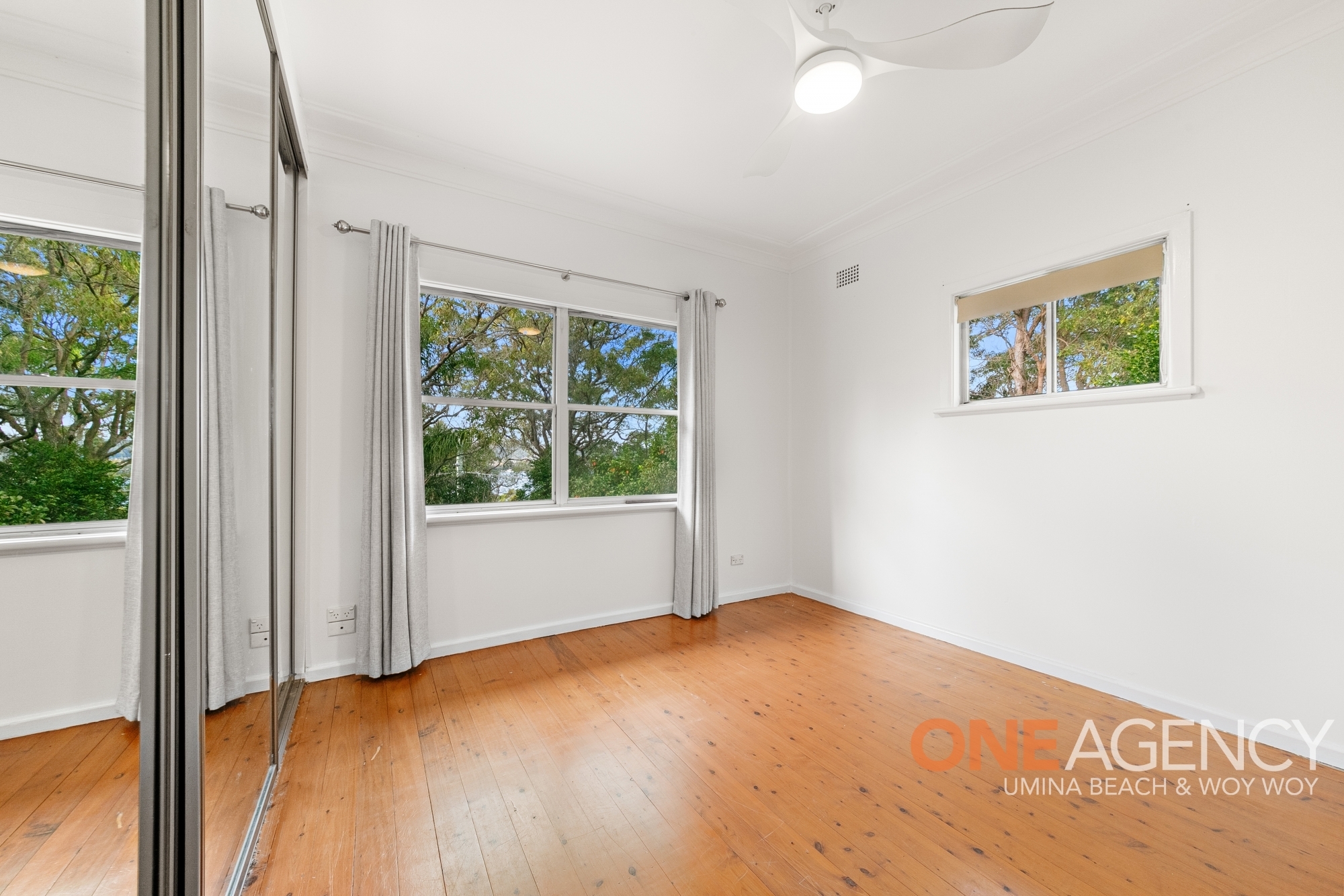 109 BRISBANE WATER DR, POINT CLARE NSW 2250, 0部屋, 0バスルーム, House