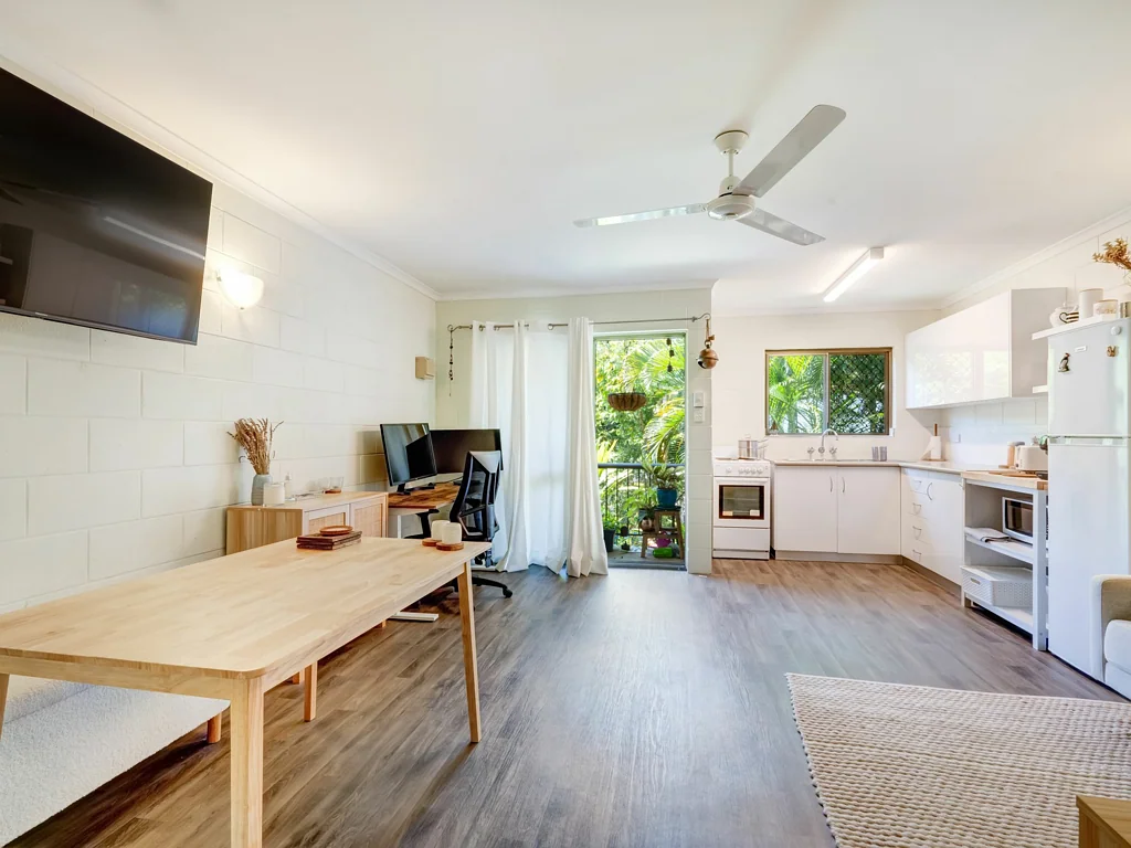 7/3 McPherson Close, Edge Hill, QLD 4870