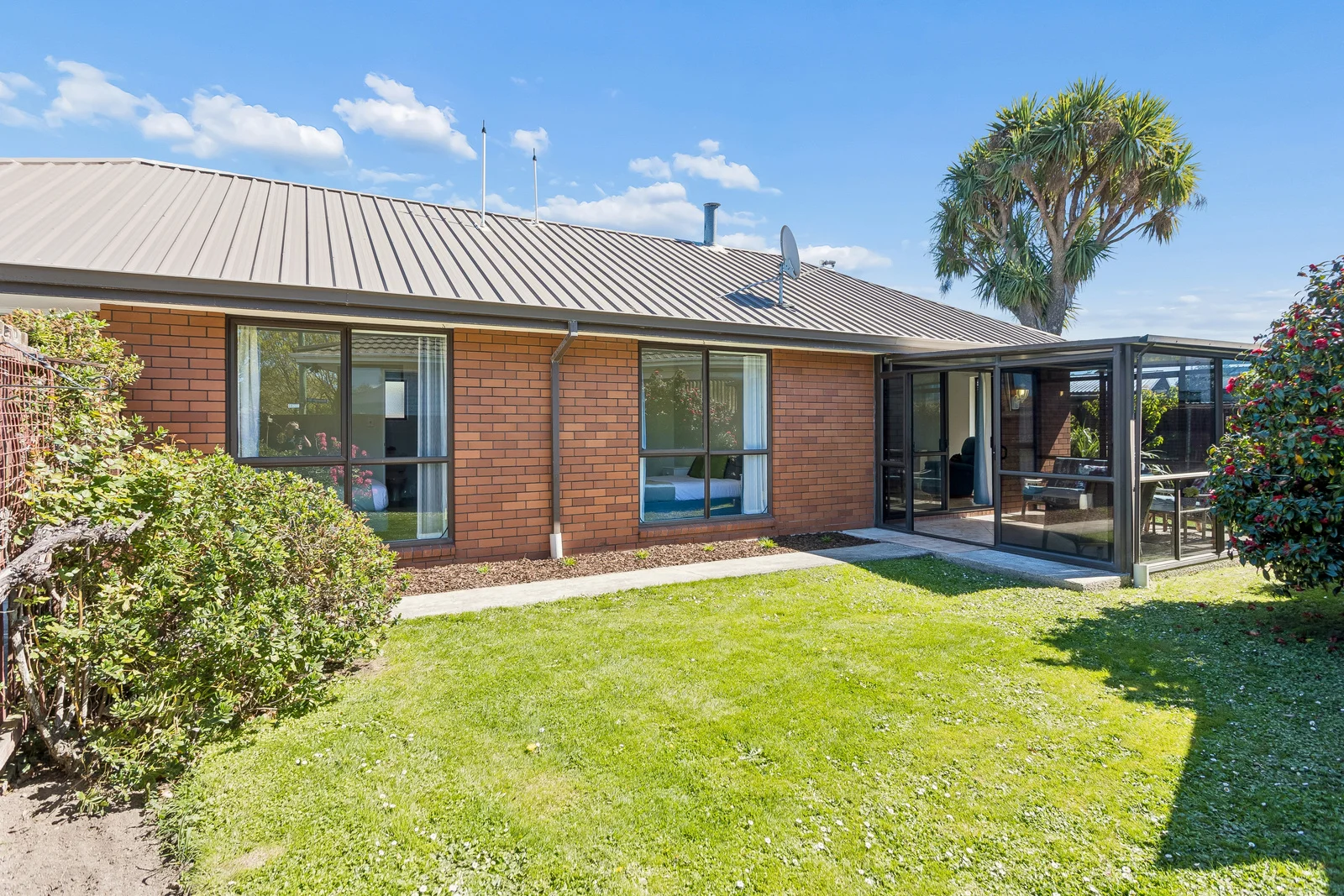 Bishopdale 2ਬੈੱਡਰੂਮ IGNORE THE CV - OWNERS WANT THIS PROPERTY SOLD!