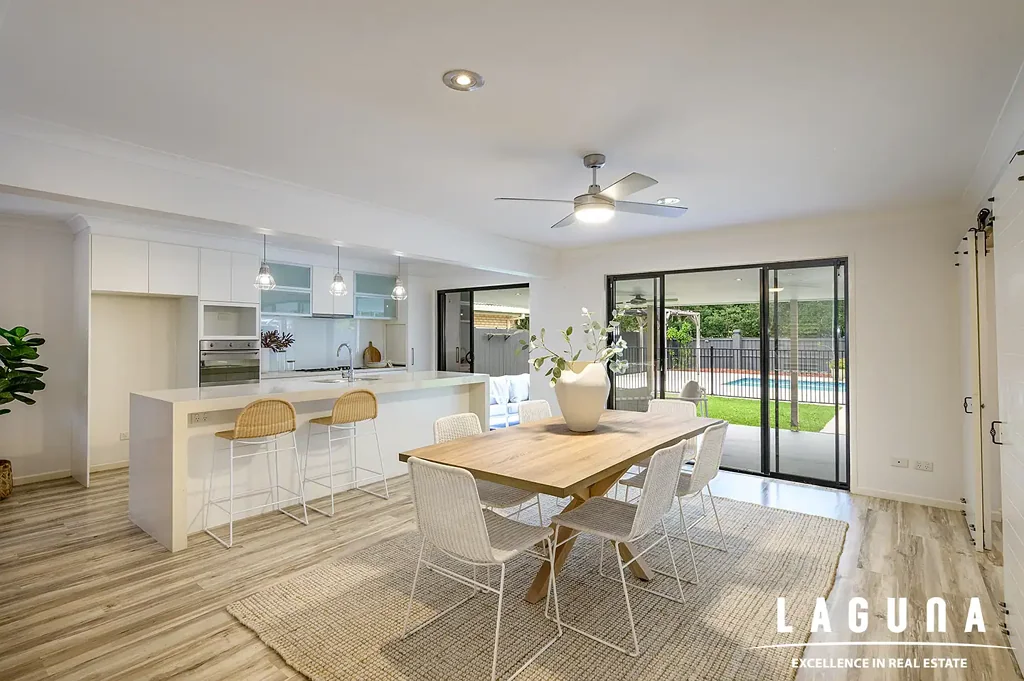 Noosaville 4ห้องนอน Serene Noosa Waters Enclave