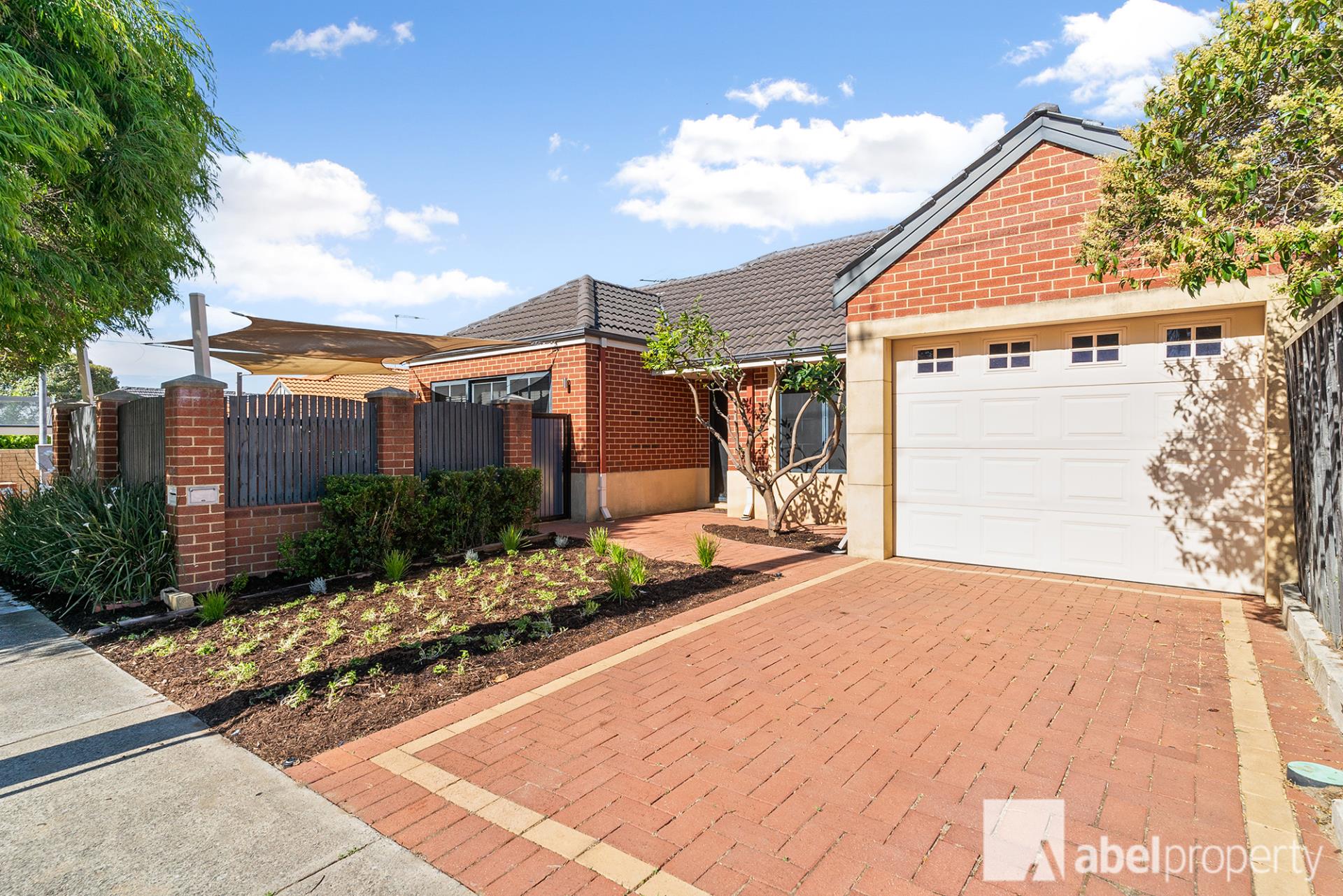 102A BANKSIA ST, TUART HILL WA 6060, 0 Bedrooms, 0 Bathrooms, House