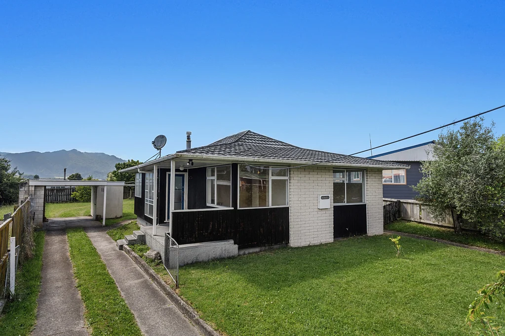 Murupara 2 Bedroom Space, Sun and Potential