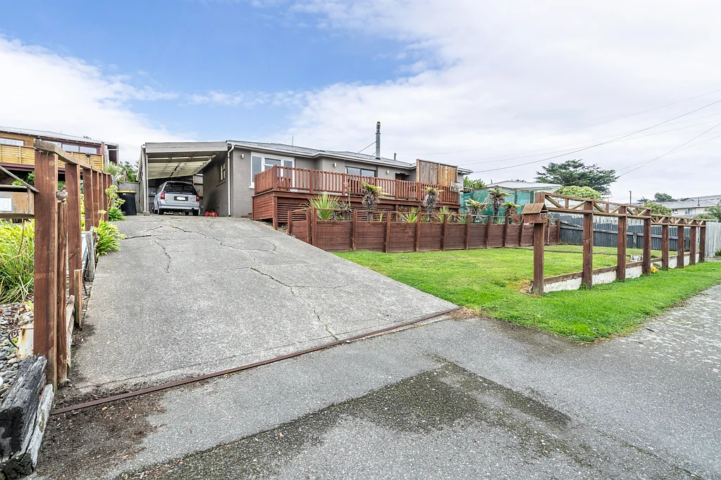44 Ocean Beach Road, Bluff, Invercargill, Southland