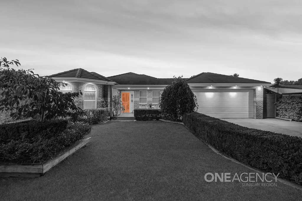 61 The Old Stock Run, Sunbury, VIC 3429
