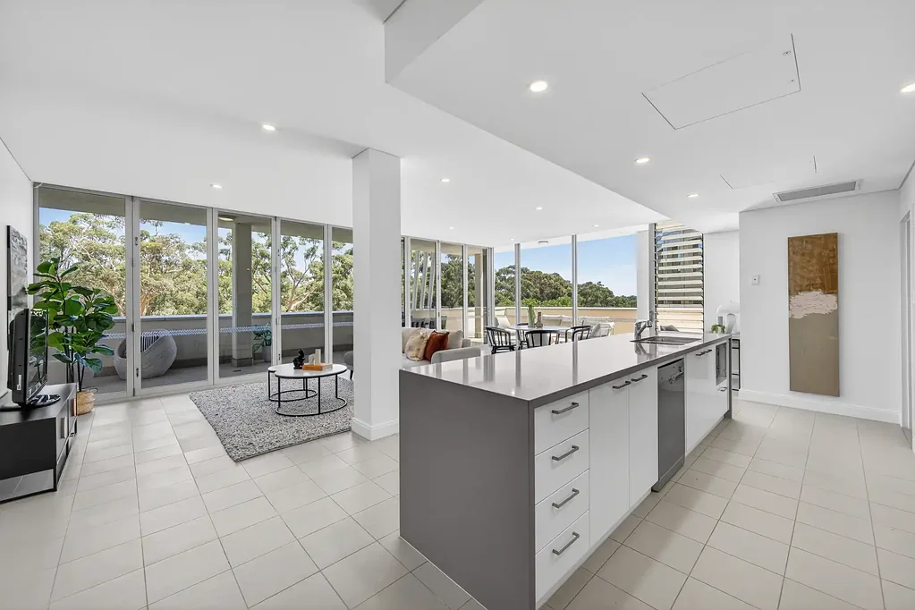 West Perth 3房  LAST UNIT AVAILABLE! 
Blue chip address with exceptional lifestyle appeal