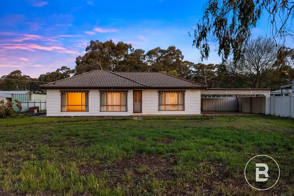 126 Simpsons Road, Eaglehawk, VIC 3556