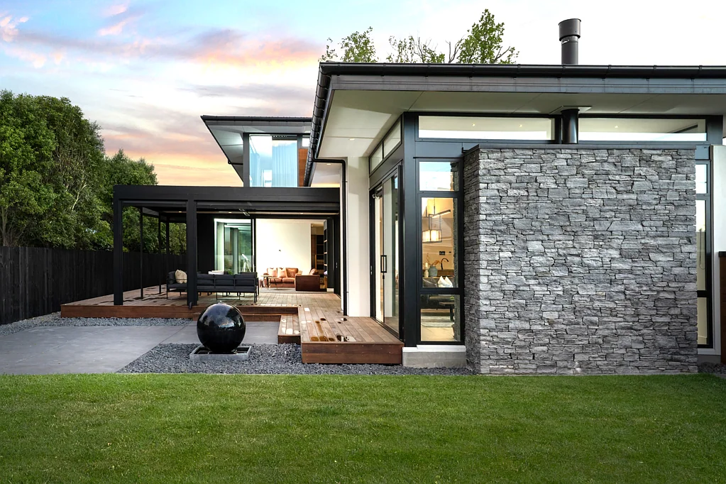 49 St Andrews Square, Strowan, Christchurch, Canterbury