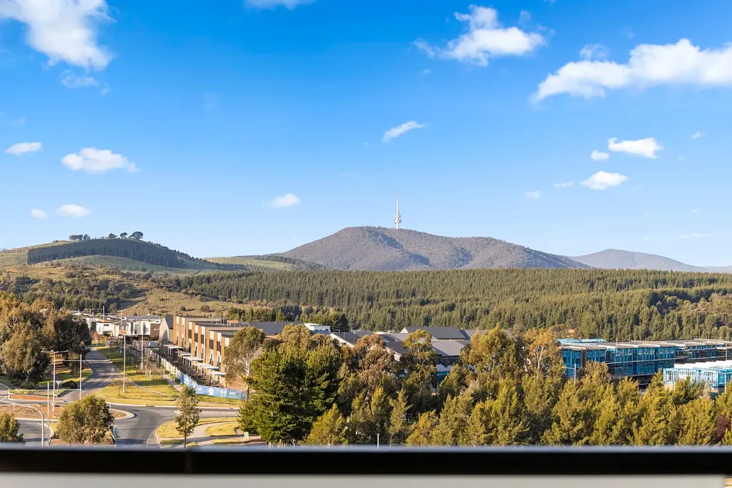 Wright 3房  Luxury 3-Bedroom Apartment with Sweeping Views