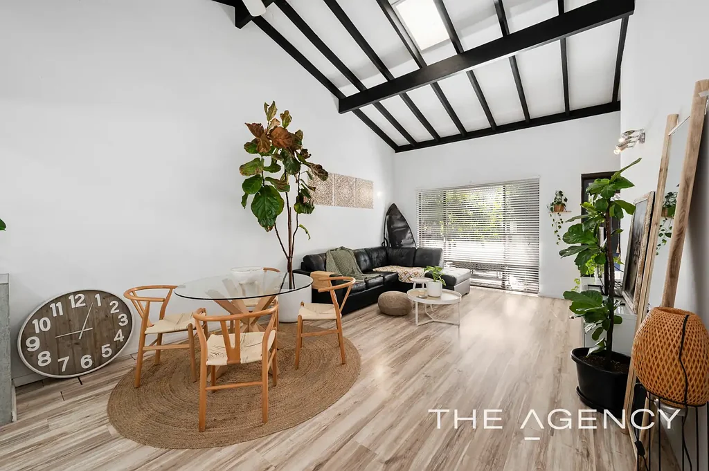 2/95 Brighton Road, Scarborough, WA 6019