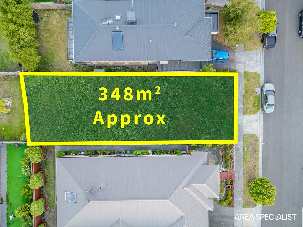 58 Ellaroo Circuit, Clyde North, VIC 3978