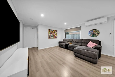 ਰਹਿਣ ਵਾਲਾ ਕਮਰਾ - 20 Lancelot Avenue, Clyde, VIC 3978