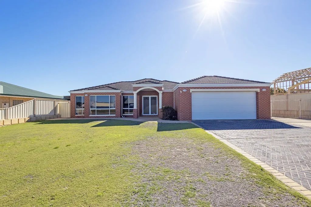 Jurien Bay 5房  Big Marina Living
