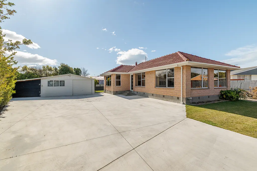 Woolston 3Phòng ngủ Double Glazed, Family Home, Neat as.