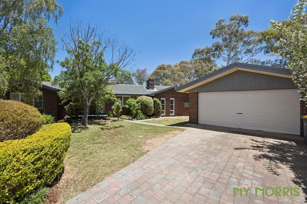 70 Bacchus Circuit, Kambah, ACT 2902