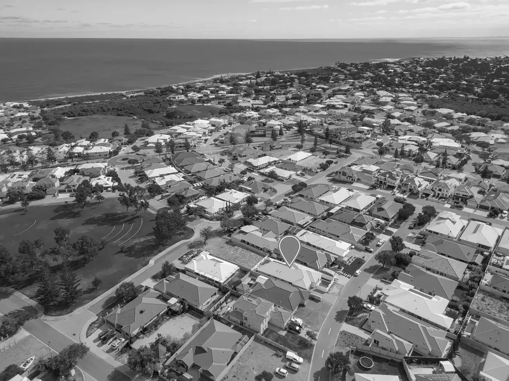 57 Buckingham Drive, Wannanup, WA 6210
