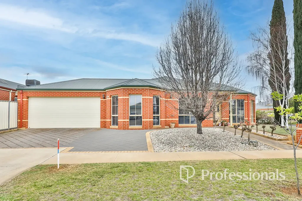 30 Belleview Drive, Irymple, VIC 3498