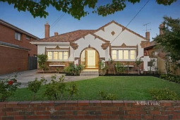 32 Gilbert Grove, Bentleigh