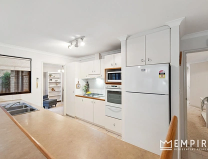 126B Ardross Street, Mount Pleasant, WA 6153, 3 Kuwarto, 2 Banyo, House