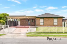 16 Lawley Street, Bossley Park