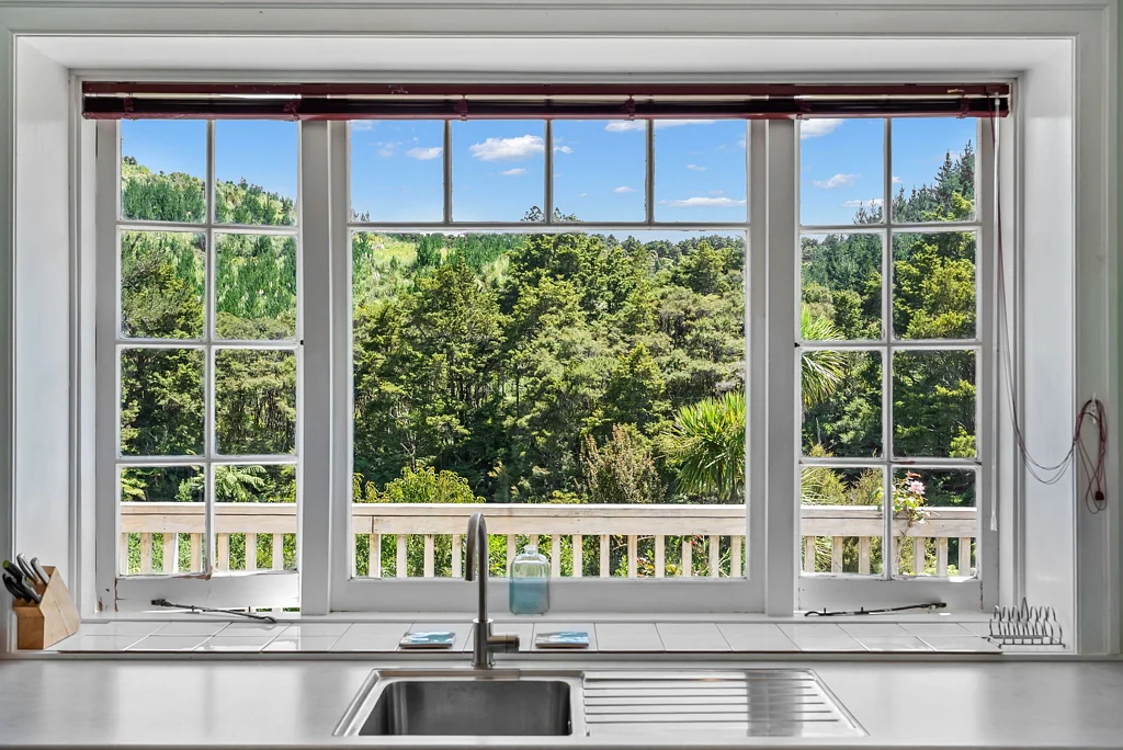 Parua Bay 3침실 10.7ha (more or less) retreat with private views