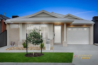 8 Slender Way, Mickleham, VIC 3064, 4 Bedrooms, 3 Bathrooms, House