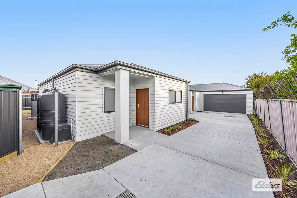 Ararat 2 Bedroom Modern Retreat - Airbnb Success, Long-Term Investment, or Your New Home