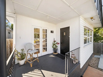 259 Brighton Road, Sandgate, QLD 4017, 4 Bedrooms, 1 Bathrooms, House