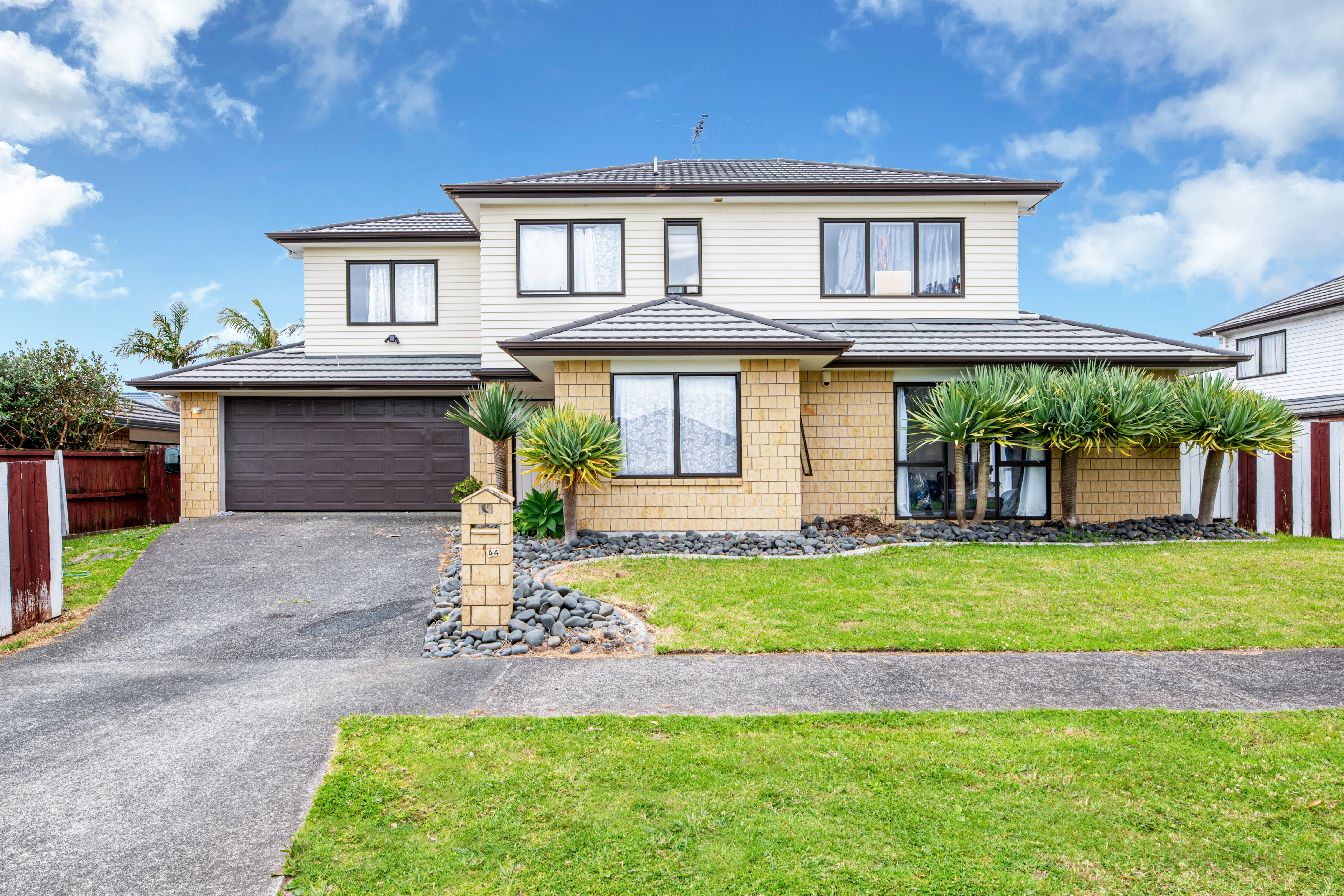 44 Basra Drive, Henderson, Auckland - Waitakere, 5 कमरे, 0 बाथरूम, House