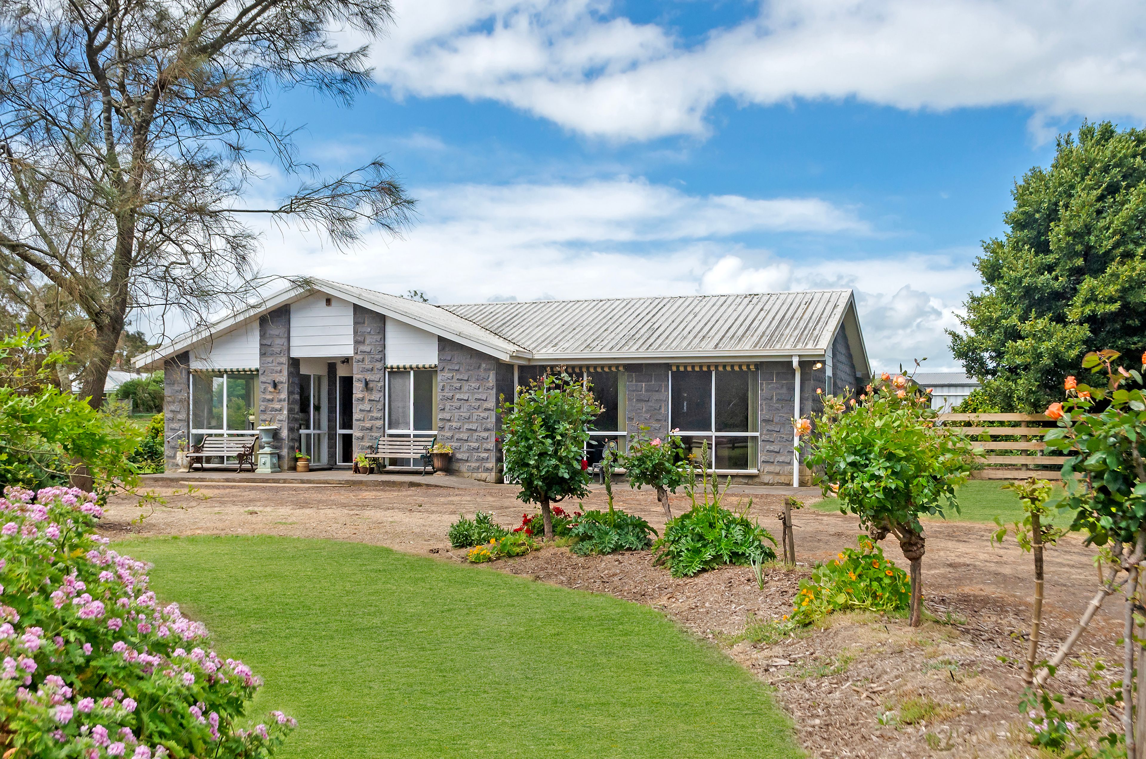 10 BOUNDARY RD, MORTLAKE VIC 3272, 0 Kuwarto, 0 Banyo, House