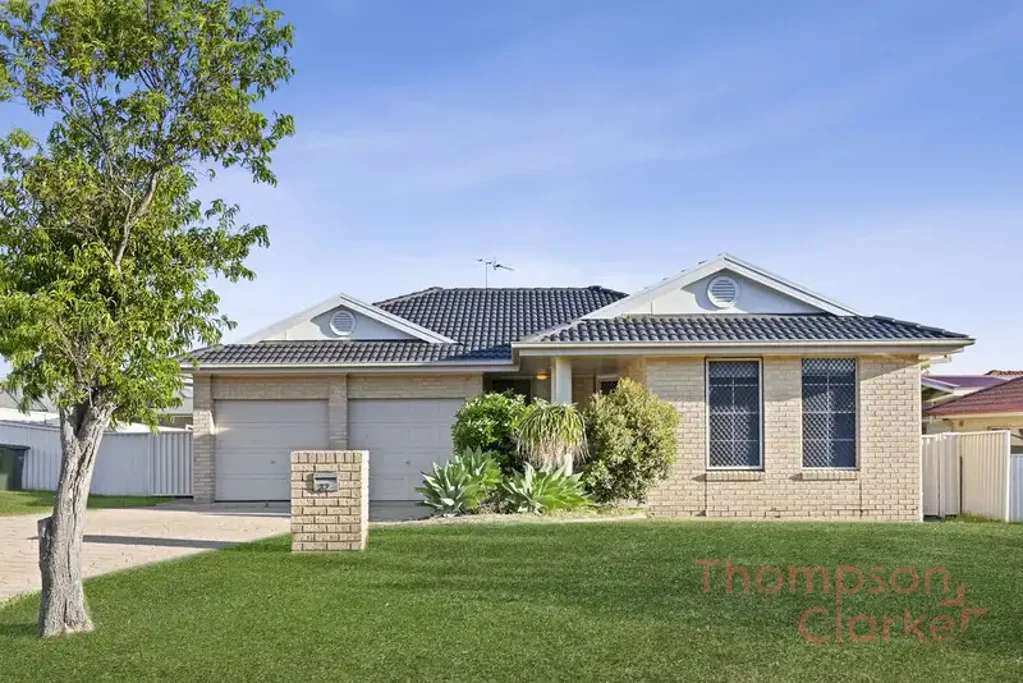 5 Bedroom or 4 Bed plus study!