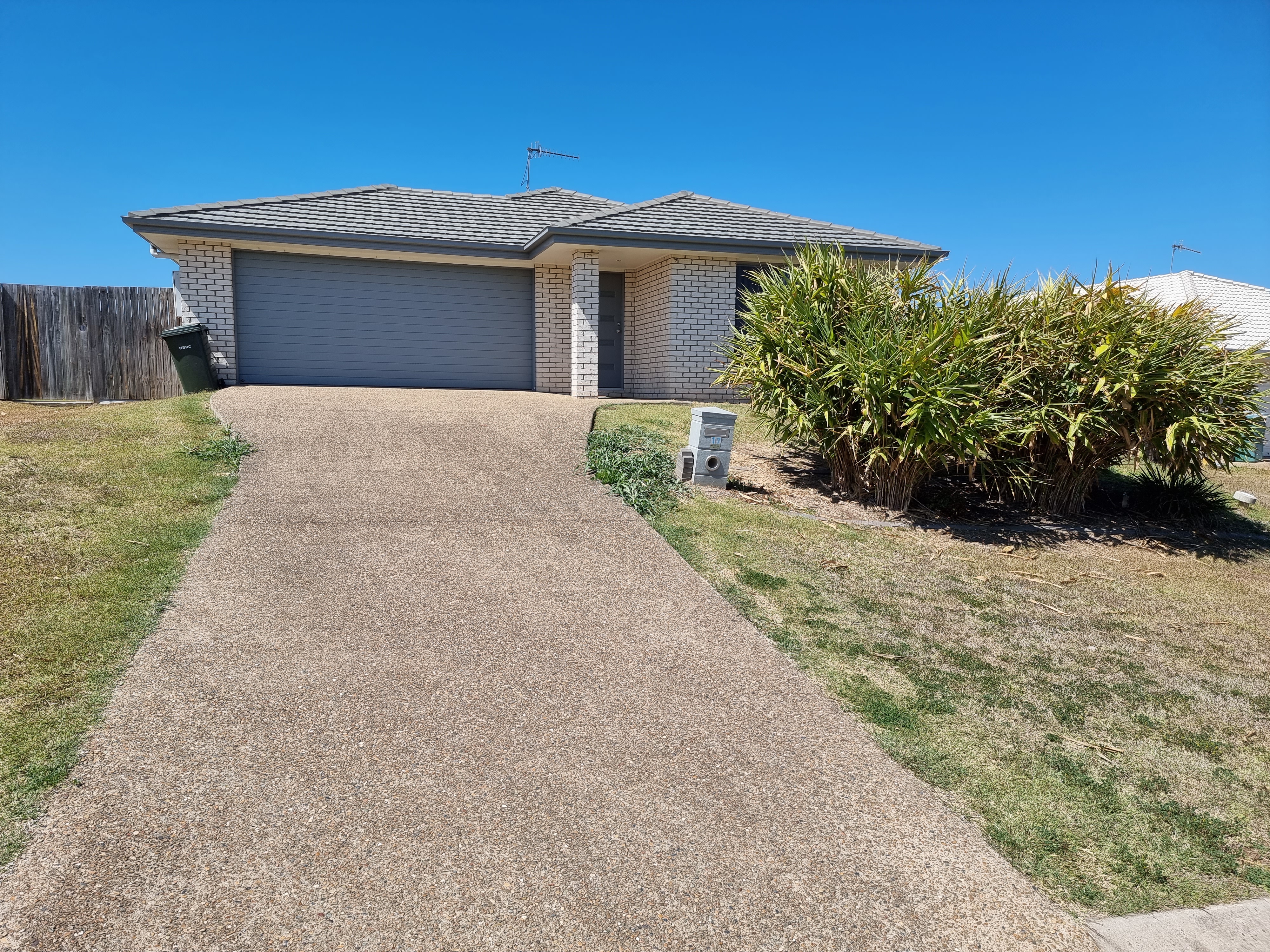 17 CHARLES DARWIN DR, MONTO QLD 4630, 0房, 0浴, House