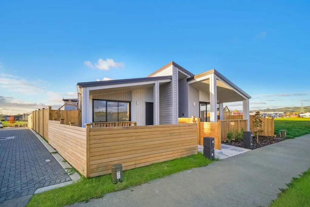 Karaka 2Zimmer Karaka Corner 2 Bed 2 Carpark with 271sqm land
