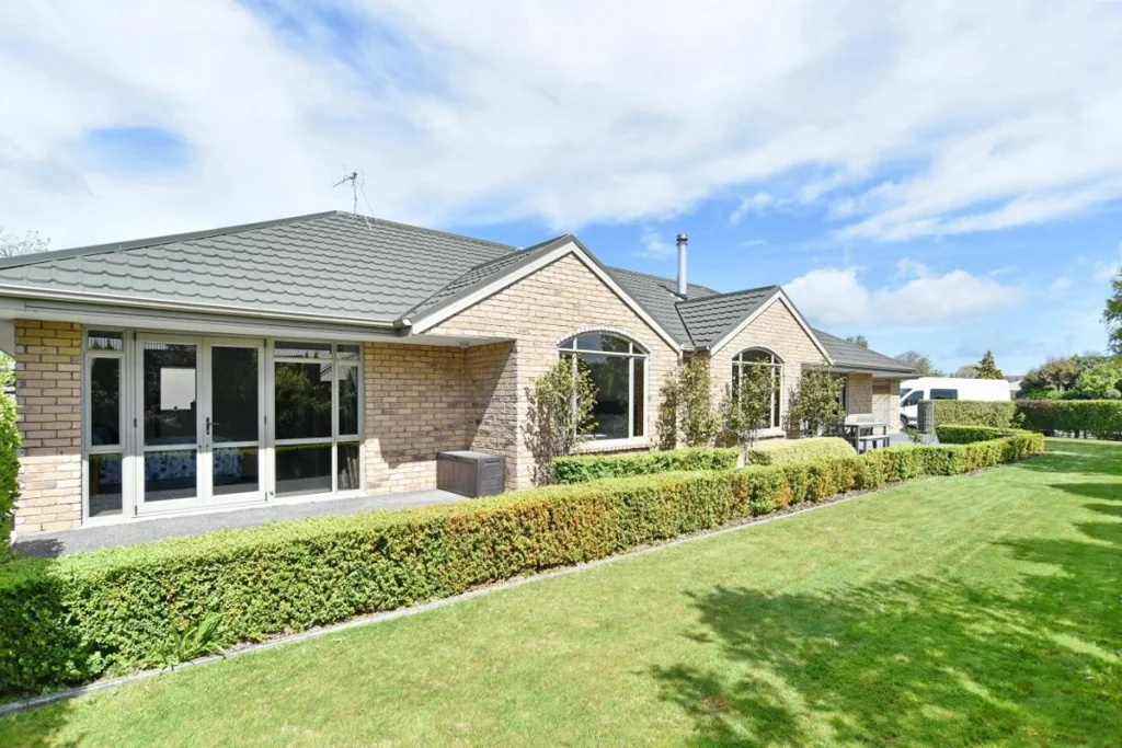 34 Oregon Place, Burwood, Christchurch City