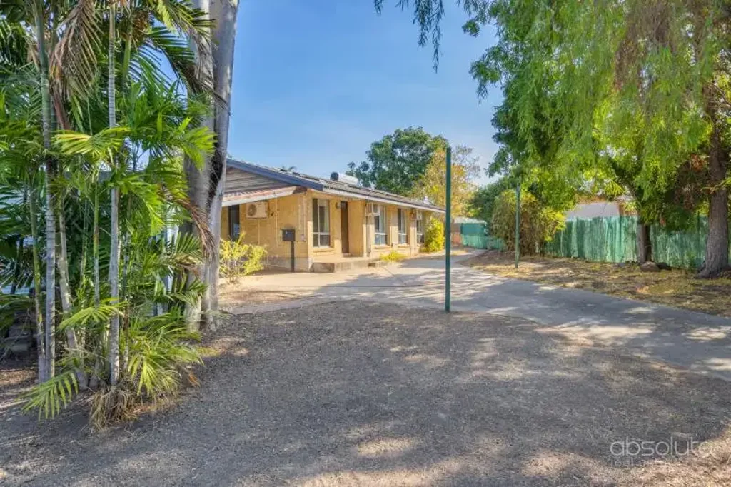 3 BEDROOM HOME & GRANNY FLAT