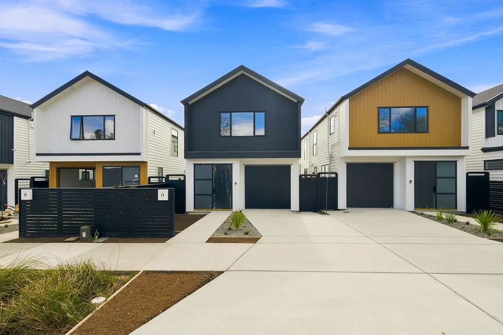 Karaka 4ਬੈੱਡਰੂਮ A Smart Opportunity in Karaka - Modern Living