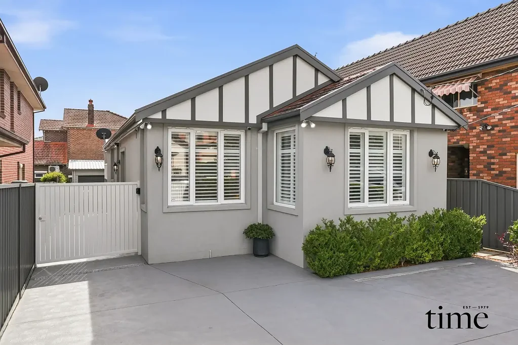 Five Dock 3 Bedroom Beautifully Renovated Home