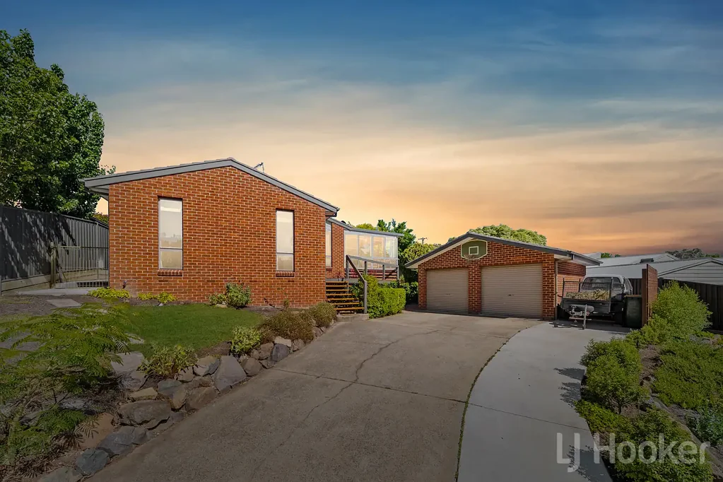 Theodore 4ห้องนอน Beautifully Presented Family Home