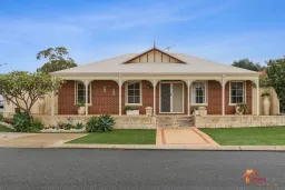 1 Gorman Place, Calista